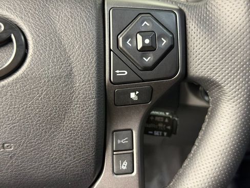 Used 2023 Toyota Tacoma TRD Off-Road AWD/4WD image 27