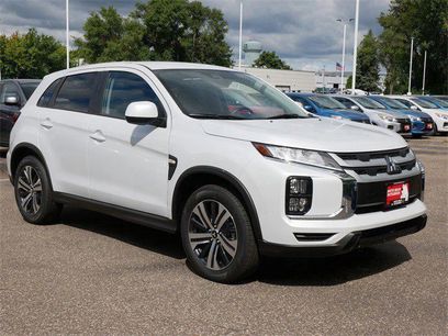 New 2025 Mitsubishi Outlander Sport ES