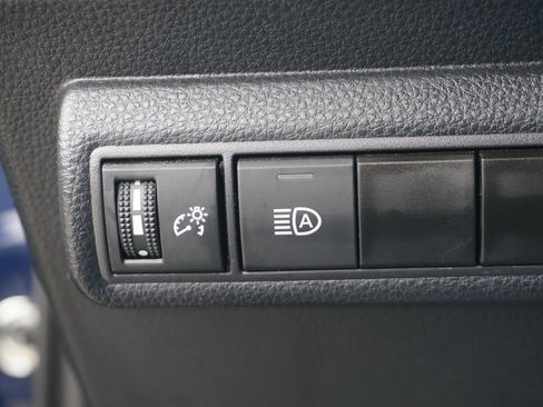 Used 2024 Toyota Corolla LE FWD image 15