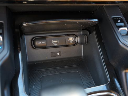 Used 2021 Kia Telluride SX w/ Towing Package AWD/4WD image 34