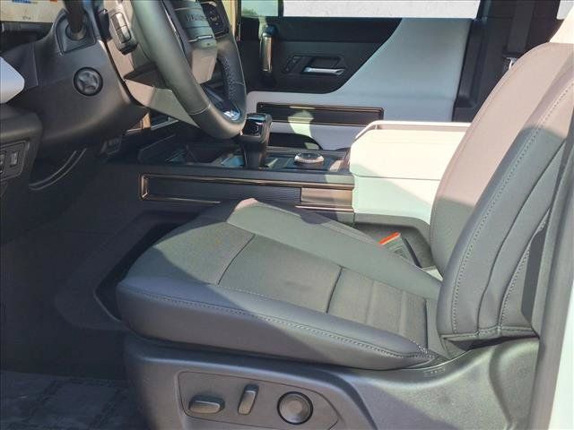 Used 2025 GMC Hummer EV 2X AWD/4WD image 15