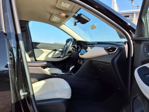 Used 2021 Buick Encore GX Select image 28
