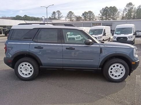 New 2025 Ford Bronco Sport Heritage w/ Convenience Package AWD/4WD image 2