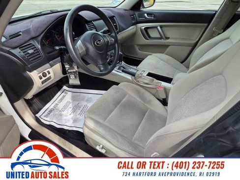 Used 2009 Subaru Outback 2.5i Special Edition AWD/4WD image 9