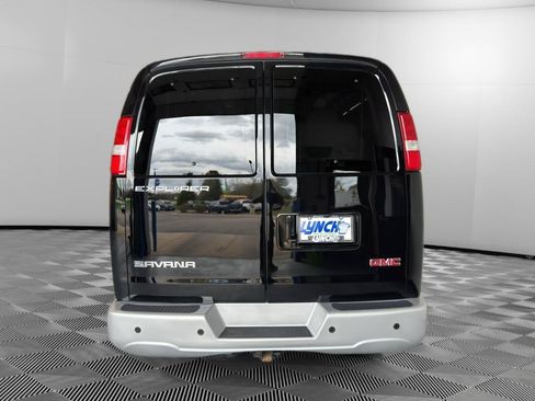 Used 2023 GMC Savana 2500 RWD image 4
