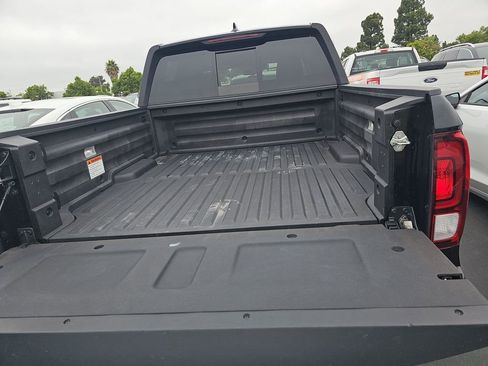 Used 2020 Honda Ridgeline RTL-E image 11