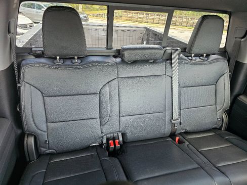New 2026 GMC Sierra 1500 SLE w/ Preferred Package RWD image 28