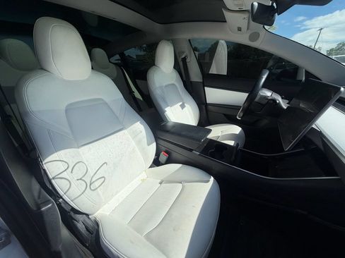 Used 2018 Tesla Model 3 Long Range AWD/4WD image 4