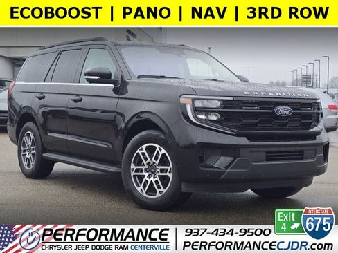 Used 2025 Ford Expedition Active RWD image 1