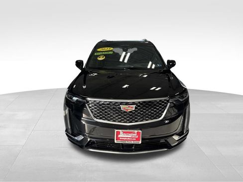 Used 2023 Cadillac XT6 Premium Luxury w/ Technology Package FWD image 8