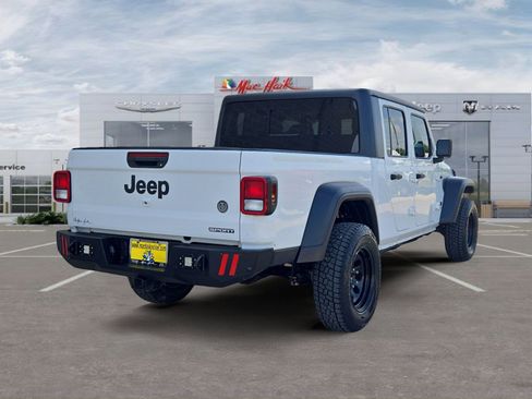 Used 2020 Jeep Gladiator Sport w/ Quick Order Package 23S AWD/4WD image 5