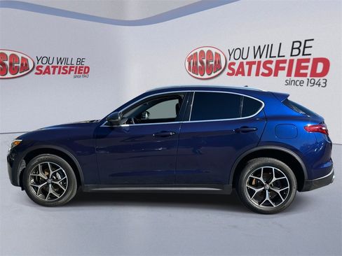 Used 2019 Alfa Romeo Stelvio Ti image 6