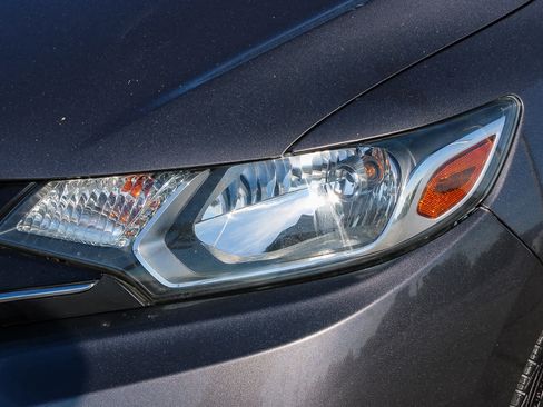 Used 2016 Honda Fit EX-L image 10