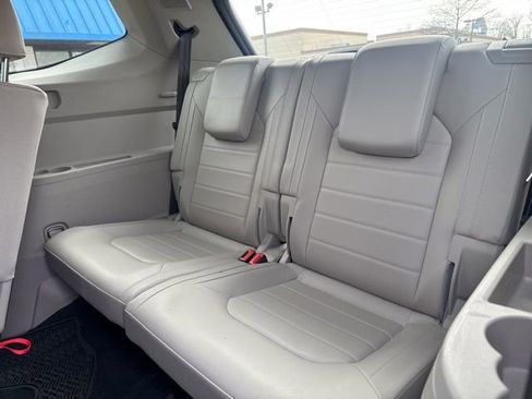 Used 2018 Volkswagen Atlas SEL Premium image 12