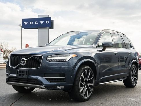 Used 2019 Volvo XC90 T6 Momentum w/ Advanced Package image 3