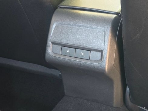 Used 2021 Volkswagen Jetta SEL FWD image 18