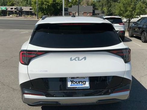 New 2026 Kia Sportage SX image 7