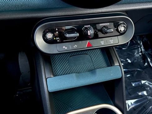 Used 2025 MINI Cooper Countryman S w/ Comfort Package Max image 24