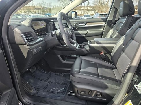 Used 2026 GMC Terrain Denali image 17