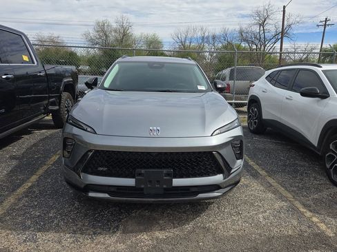 Used 2025 Buick Envision Sport Touring image 5