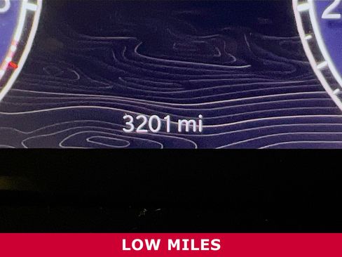 Used 2025 Jeep Grand Cherokee Altitude image 17