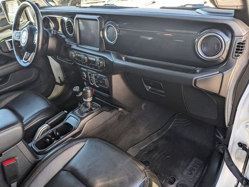 Used 2021 Jeep Wrangler Unlimited Sahara AWD/4WD image 29