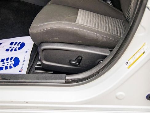 Used 2023 Dodge Charger GT image 24