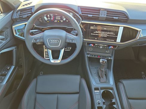 New 2025 Audi Q3 2.0T Premium Plus image 14