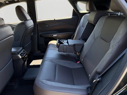 New 2026 Lexus RX 450h AWD image 8