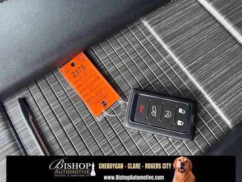 Used 2024 Jeep Wagoneer Series II AWD/4WD image 26