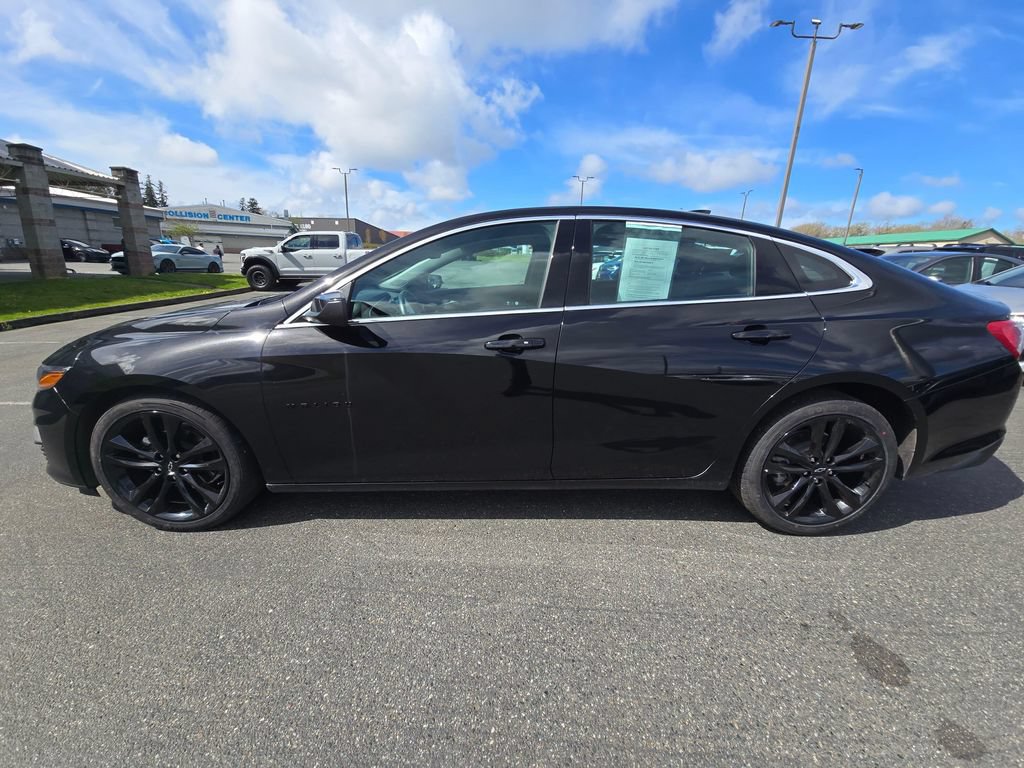 Used 2024 Chevrolet Malibu LT w/ Midnight Edition FWD image 7