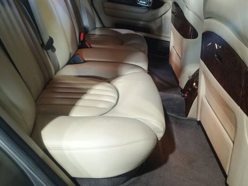 Used 1999 Bentley Arnage Green Label image 49