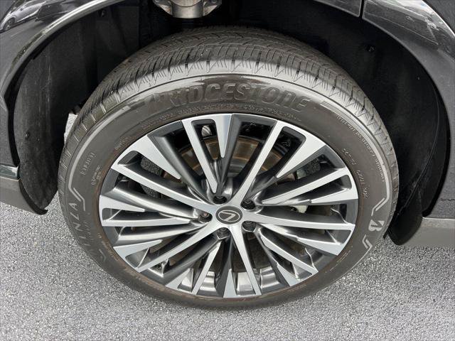 Certified 2026 Lexus RX 350 Premium Plus w/ Accessory Package (Z1) FWD image 17