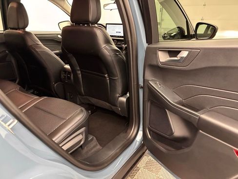 New 2026 Ford Escape SE image 33