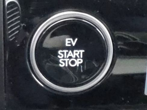 New 2026 Hyundai Ioniq 5 SEL image 17