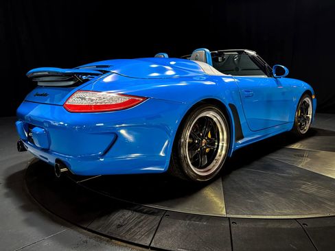 Used 2011 Porsche 911 Speedster RWD image 5