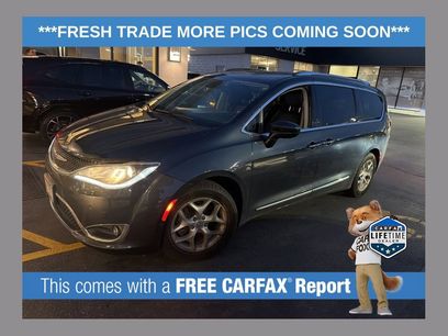 Used 2020 Chrysler Pacifica Touring-L Plus w/ Tire & Wheel Group
