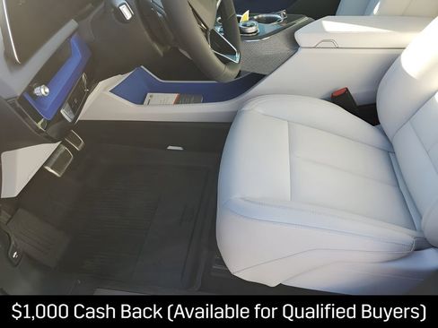 New 2026 Cadillac Optiq Sport 1 w/ LPO, Floor Liner Package image 32