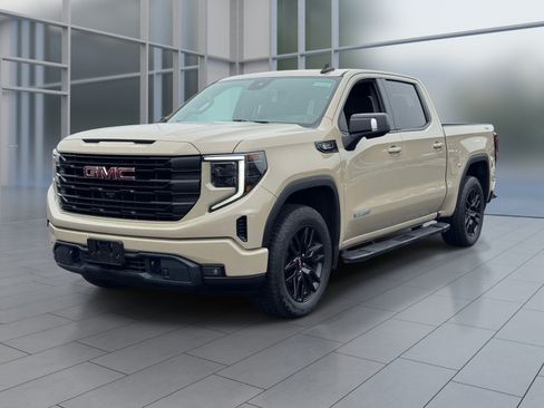 Used 2022 GMC Sierra 1500 Elevation w/ Elevation Premium Package AWD/4WD image 1