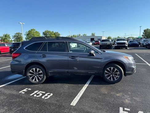 Used 2017 Subaru Outback 2.5i Limited AWD/4WD image 13