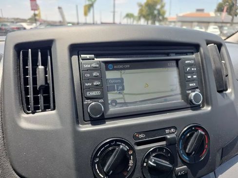 Used 2017 Nissan NV200 SV w/ Technology Package FWD image 30