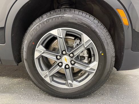 Used 2025 Chevrolet Blazer LT image 21