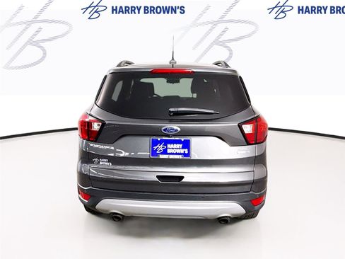 Used 2019 Ford Escape SEL image 28