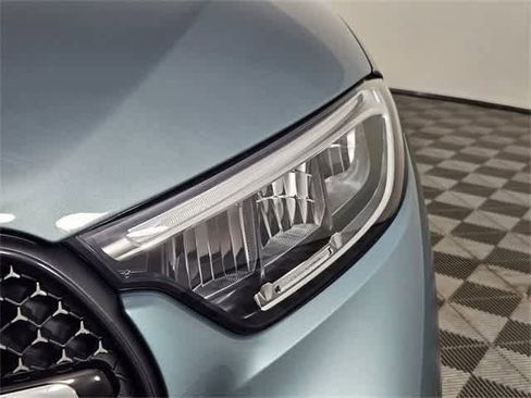 Certified 2025 Mercedes-Benz GLC 300 4MATIC image 10