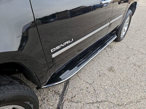 Used 2014 GMC Yukon Denali AWD/4WD image 33