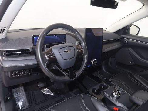 Used 2023 Ford Mustang Mach-E Premium AWD/4WD image 27