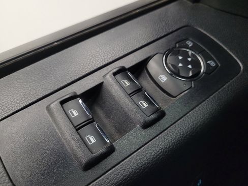 Used 2017 Ford F150 XLT w/ Equipment Group 302A Luxury image 27