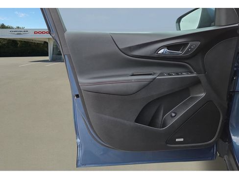 Used 2024 Chevrolet Equinox RS w/ RS Leather Package FWD image 16