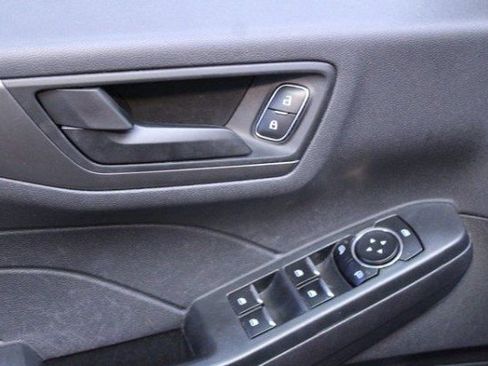 Used 2023 Ford Escape Active image 17