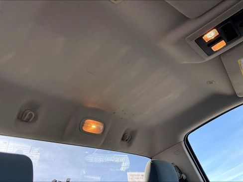 Used 2017 RAM 1500 Tradesman w/ Power & Remote Entry Group image 17